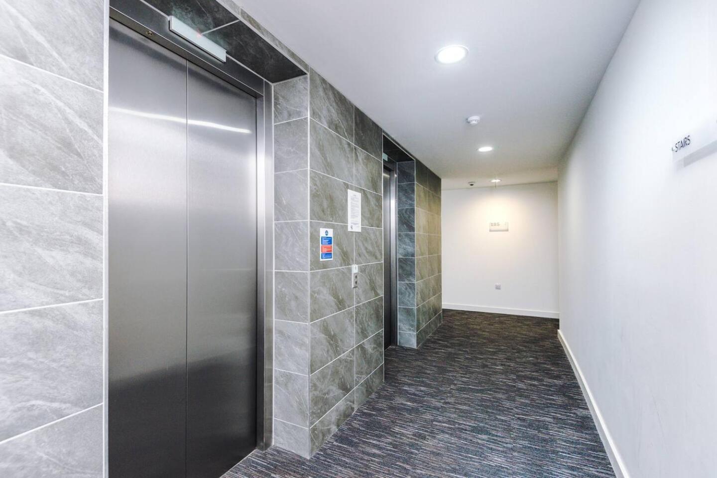 High Reviewed 1-Bed With Parking Central Location Liverpool Eksteriør bilde