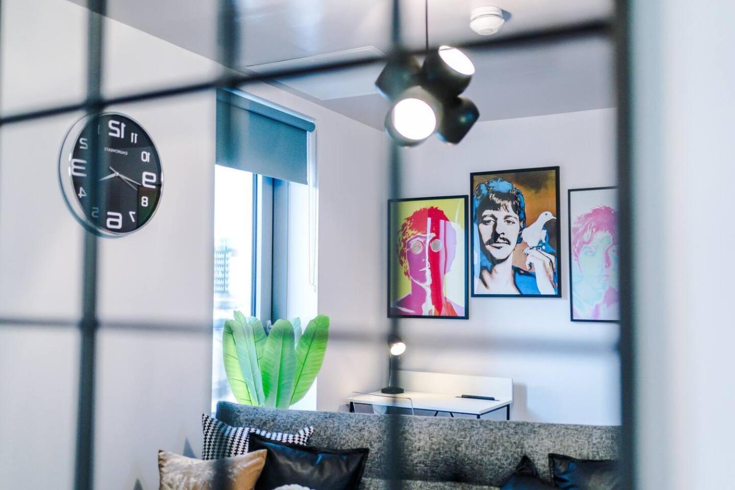 High Reviewed 1-Bed With Parking Central Location Liverpool Eksteriør bilde