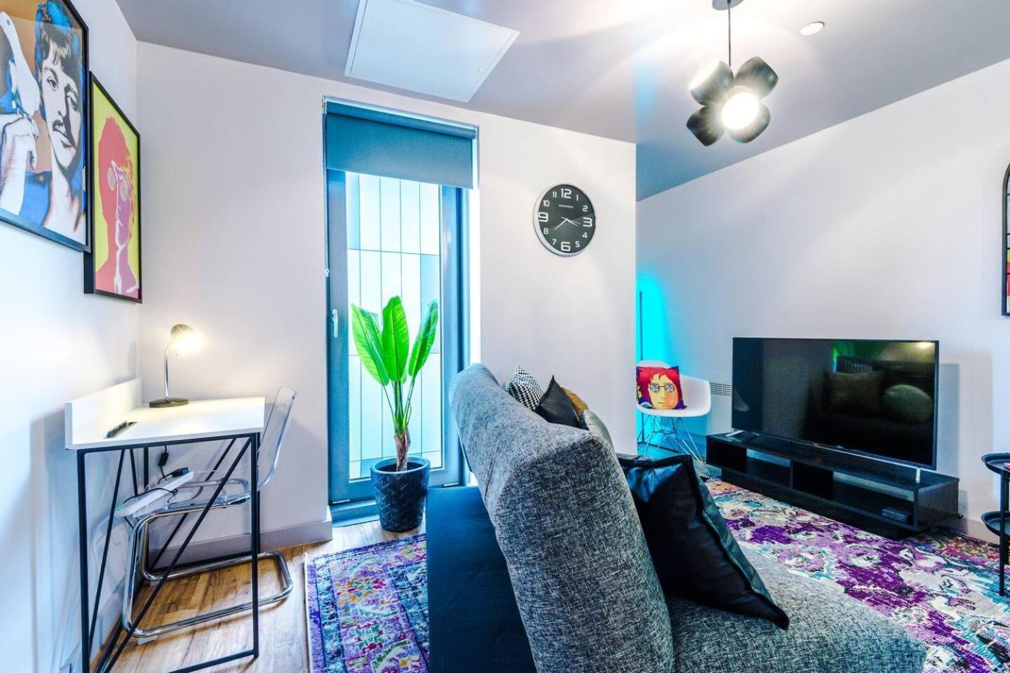 High Reviewed 1-Bed With Parking Central Location Liverpool Eksteriør bilde