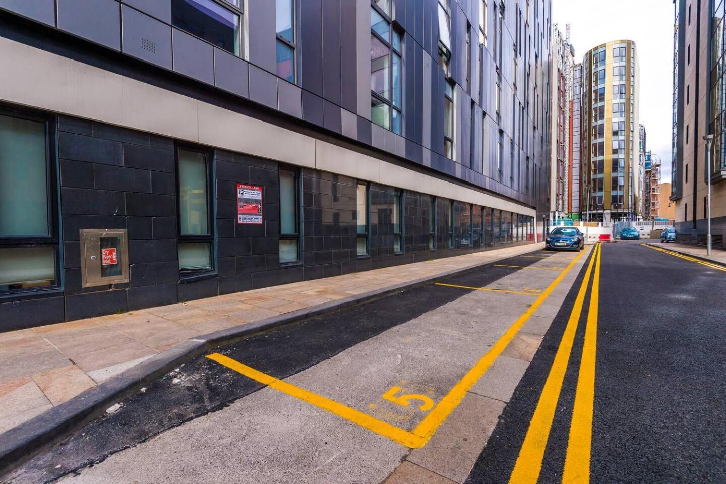 High Reviewed 1-Bed With Parking Central Location Liverpool Eksteriør bilde